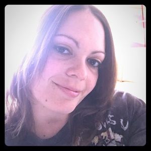 Meet your Posher, Dara